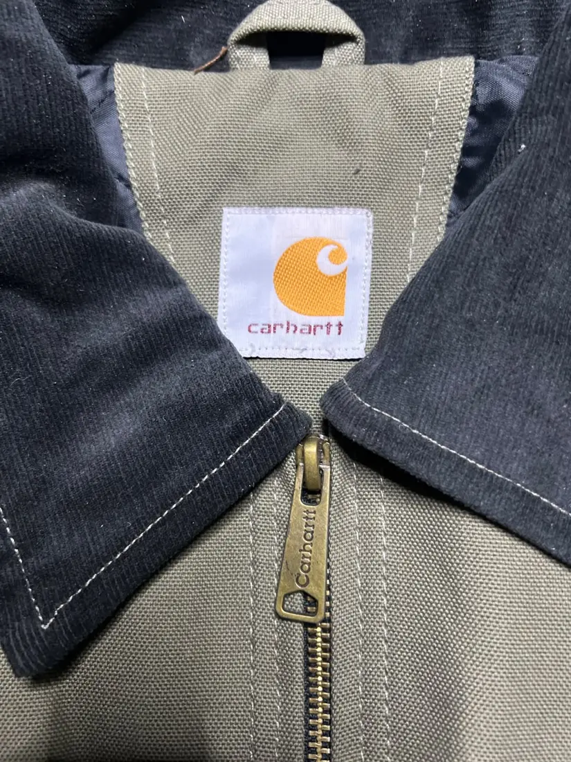 Vintage Carhartt Hooded Jacket — Steel Grey