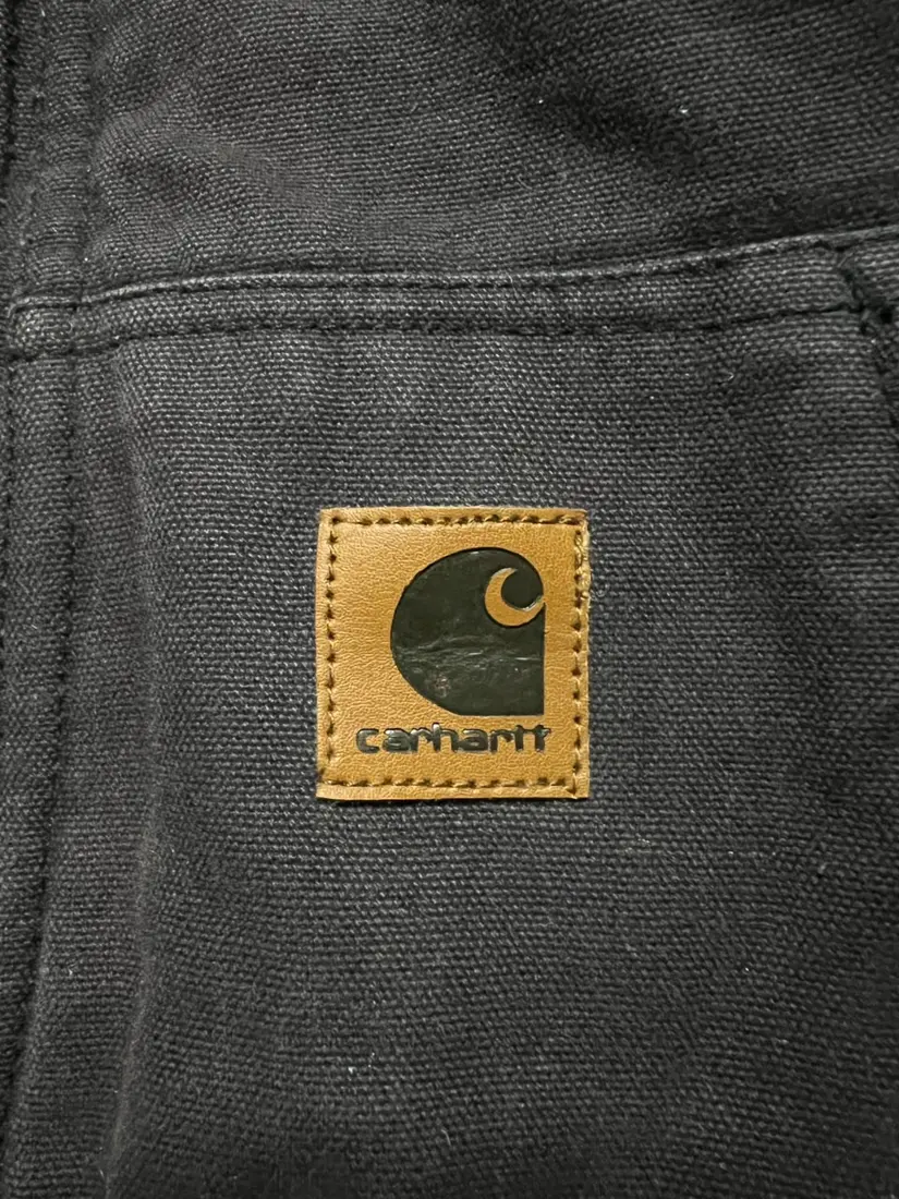 Vintage Carhartt Hooded Duck Jacket — Black — CR11